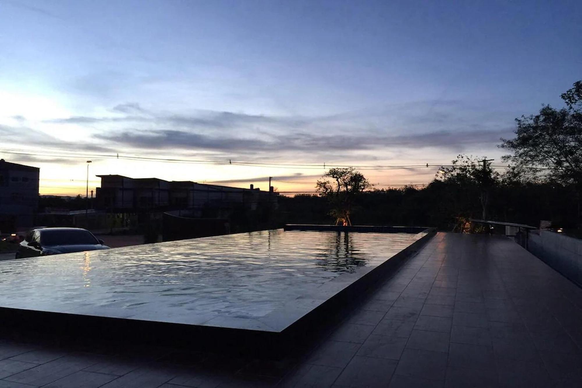 Nutchana Hill Boutique Hotel Hat Yai Exteriör bild