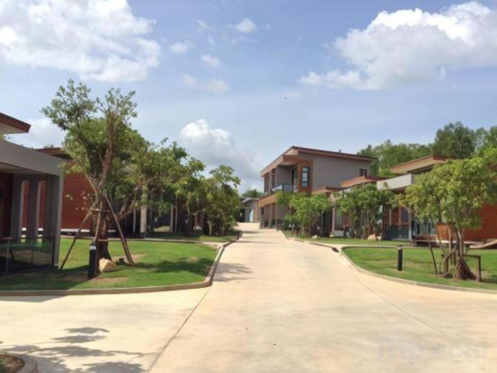 Nutchana Hill Boutique Hotel Hat Yai Exteriör bild