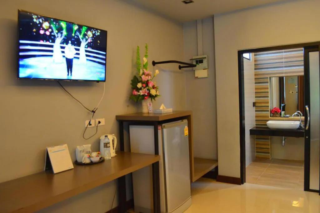 Nutchana Hill Boutique Hotel Hat Yai Exteriör bild